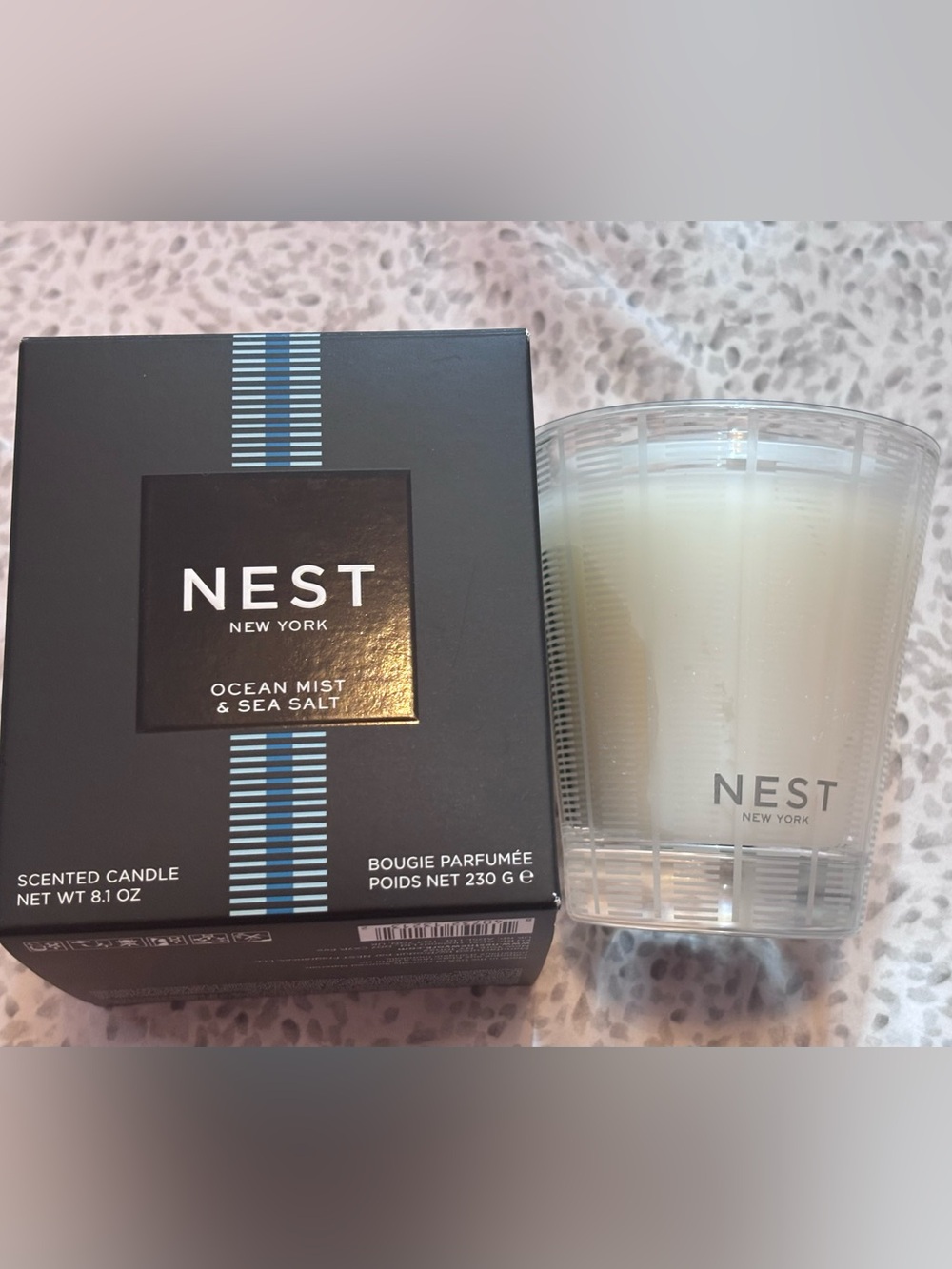 NEST NEW YORK

SCENTED CANDLE  OCEAN MIST & SEA SALT CANDLE

NEW IN ORIGINAL BOX
